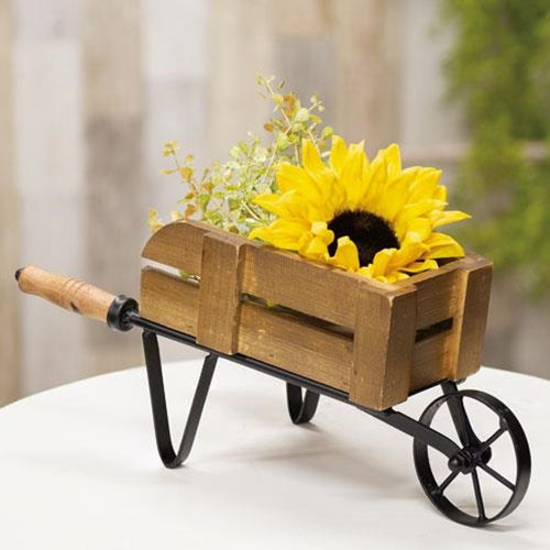 Rustic Vintage Wheelbarrow Decor